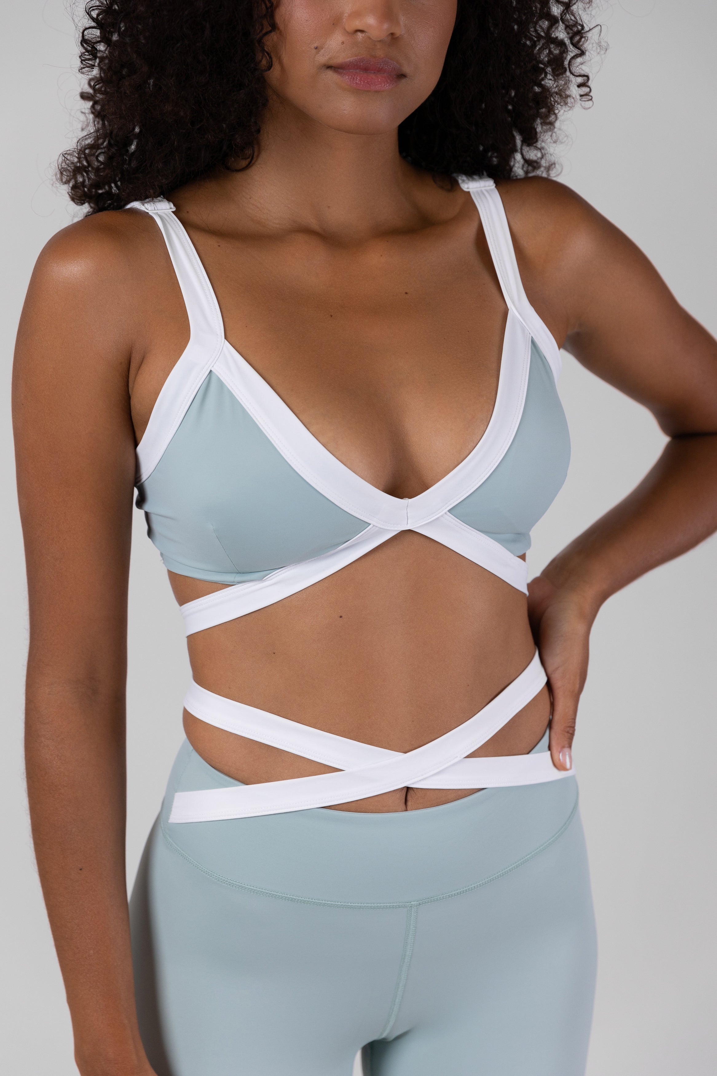 StrapSculpt Bra