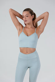 Sculpted V-Waist Legging