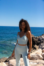 Sculpted V-Waist Legging