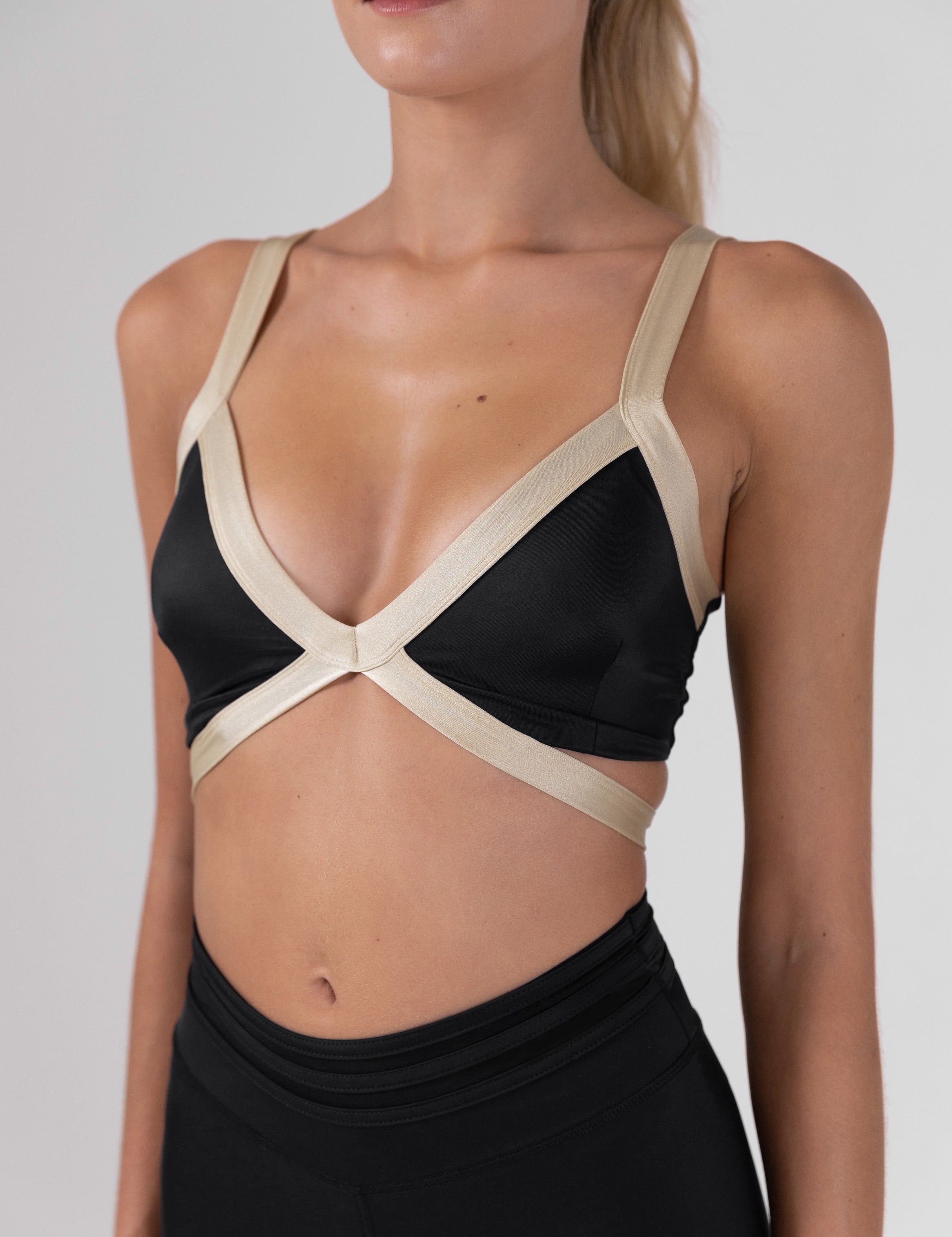 StrapSculpt Bra